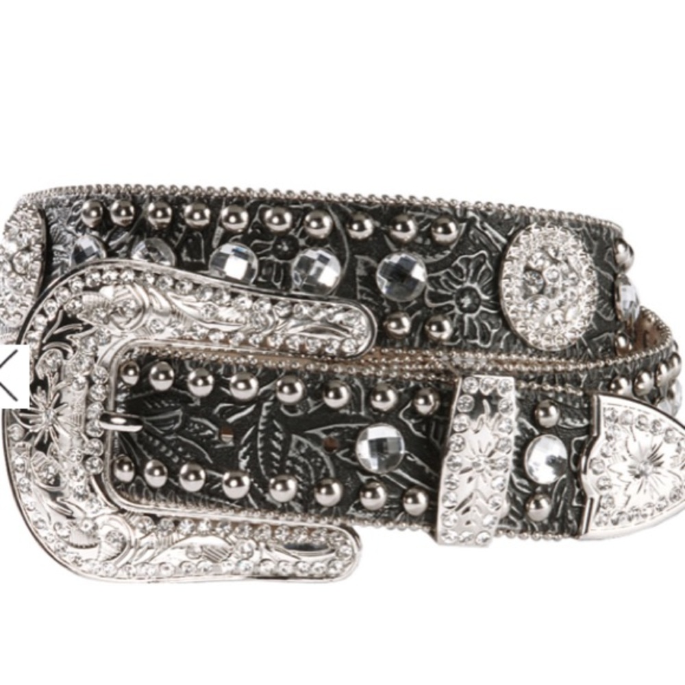 BLAZIN ROXX BLACK TOOLED CONCHO BELT